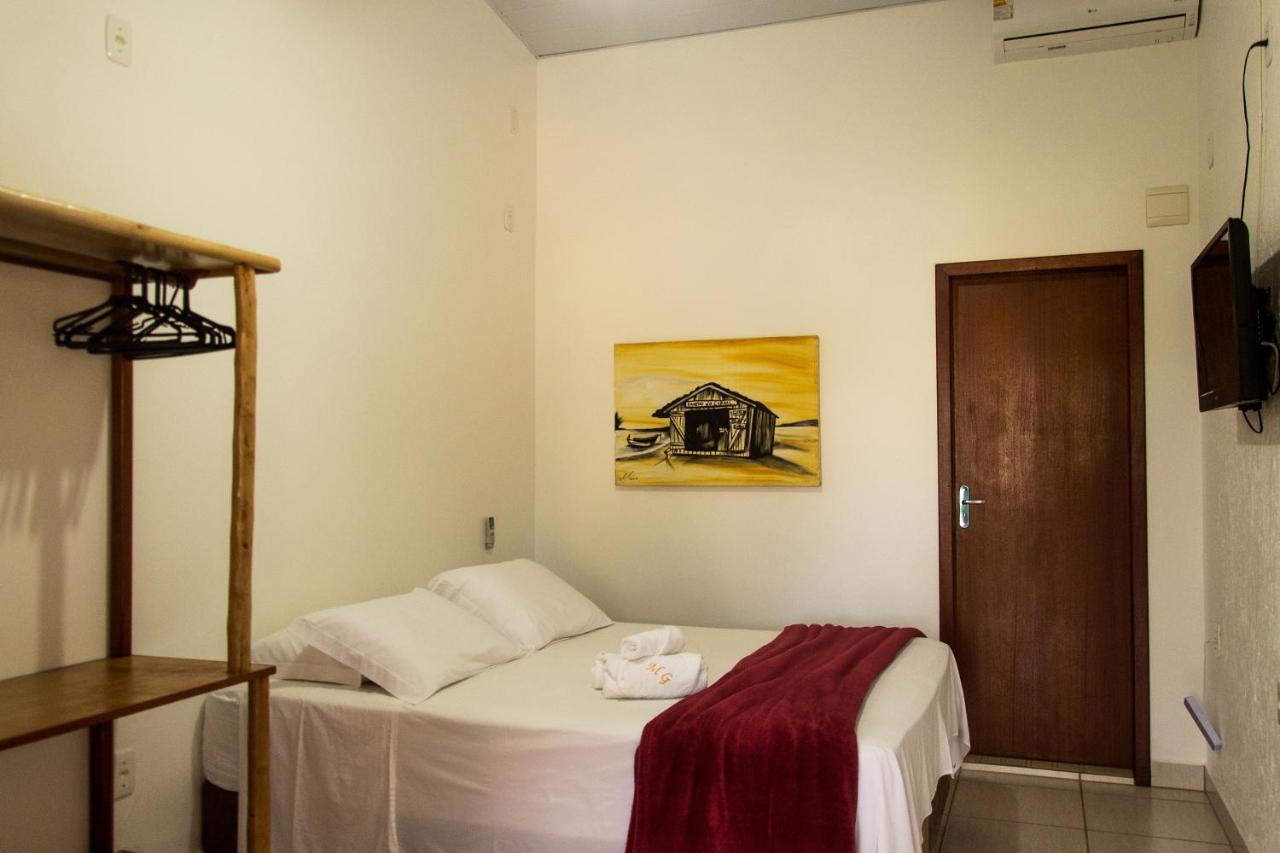 Morada Do Gabriel Hotel กวาร์ดาโดเอมบาอู ภายนอก รูปภาพ
