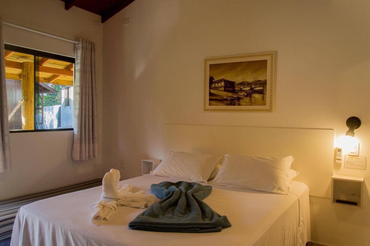 Morada Do Gabriel Hotel กวาร์ดาโดเอมบาอู ภายนอก รูปภาพ