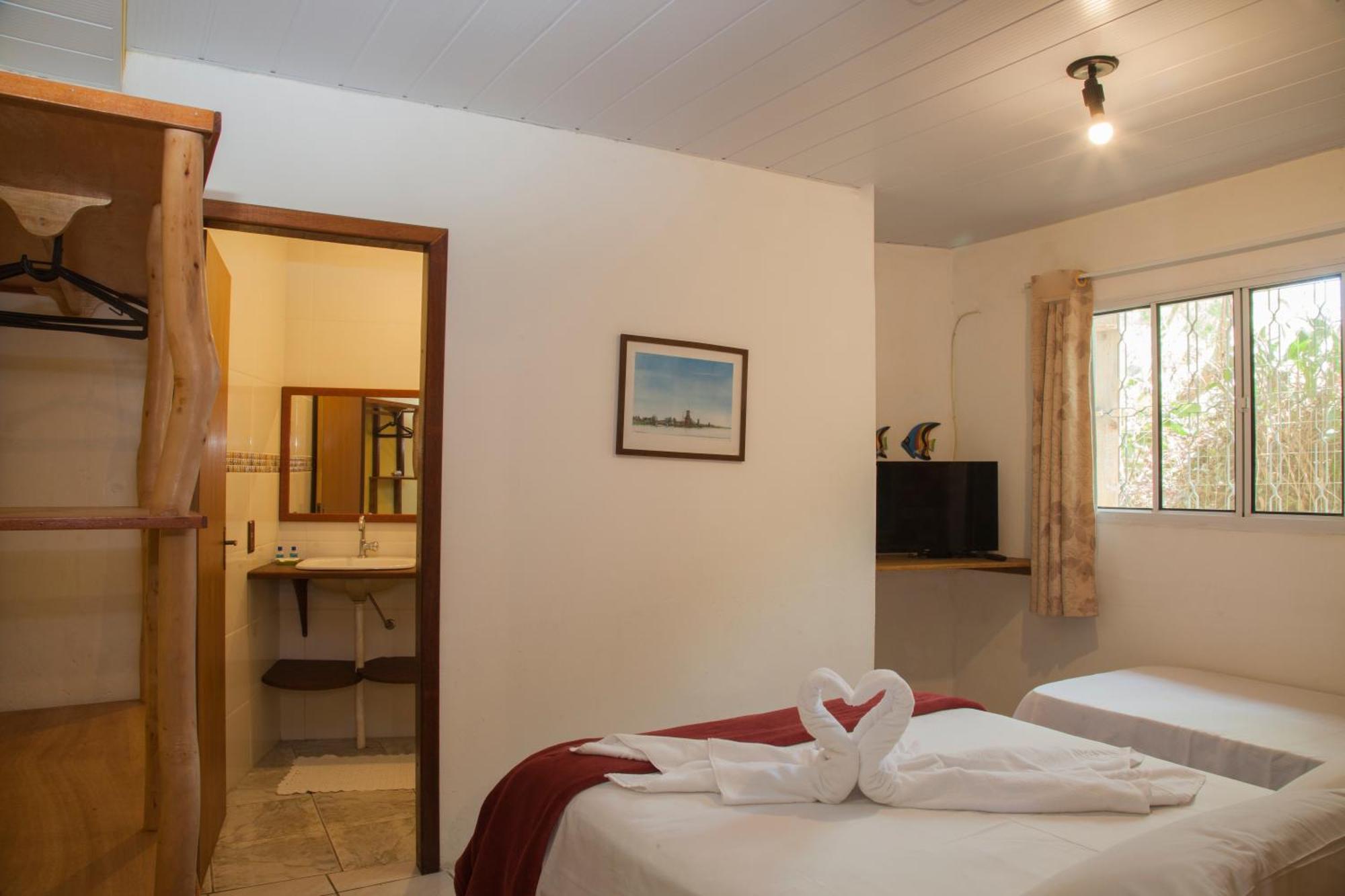 Morada Do Gabriel Hotel กวาร์ดาโดเอมบาอู ภายนอก รูปภาพ